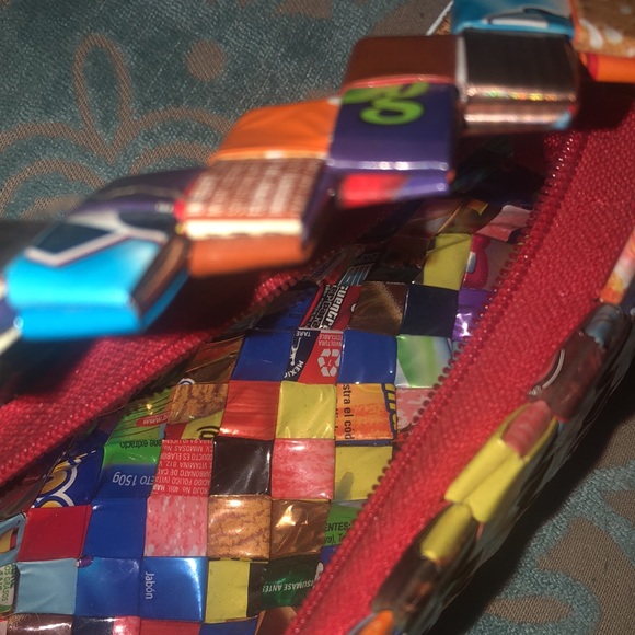 CANDY recycled wrappers, hand woven vintage mini bag/evening bag. - Picture 4 of 4